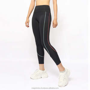 Collants Scrunch Fitness taille haute pour femmes Leggings d'entraînement athlétiques respirants pour Yoga et sports vêtements d'entraînement à la mode - Product Image 2