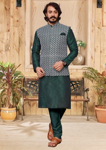 Outluk 2023 Collection de créateurs pour hommes vêtements de mariage indiens traditionnels 30 Art vêtements de fête en soie Kurta avec veste en soie de jute - Product Image 2