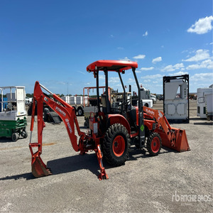 รถตักล้อยาง Kubota B26 ปี 2021 พร้อมชิ้นส่วน KYB ราคาโรงงานดีเซลประสิทธิภาพสูง - Product Image 1