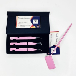แหนบดัดขนตา Heart Grip ขนาด 10 มม. สีชมพูเคลือบสีเงิน ปลายมีลายสแตนเลสสตีล ทนทาน แม่นยำ ฟันหยัก/หยักเล็กน้อย สำหรับต่อขนตาแบบ Volume - Product Image 5