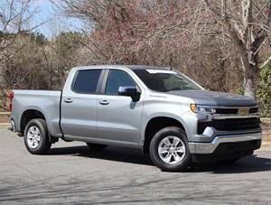 Chevrolet Silverado 1500 LT 2025 Usada en Buen Estado - Product Image 2