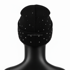 Gorro cálido a la moda para mujer, gorro de punto grueso 300 GSM con diamantes de imitación brillantes y bordado en 3D, gorros de Jacquard con logotipo personalizado - Product Image 4