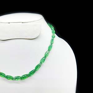 Collier bohème en quartz naturel, grenat et perles avec chaîne perlée, design goutte d'eau facettée en fluorite, idéal pour mariage ou cadeau de fête - Product Image 4
