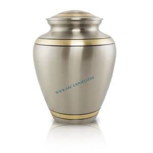 Marvelous Designer Tabletop Silver Color Gravure Dernière Arrivée Tear-Drop Ashes Fancy Looking Adults Human Ashes Urne de crémation - Product Image 2