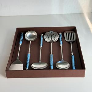 Ustensiles de cuisine en acier inoxydable, cuillère à soupe, passoire, manche en résine naturelle irrégulière, ustensiles de cuisine, cuillères - Product Image 4