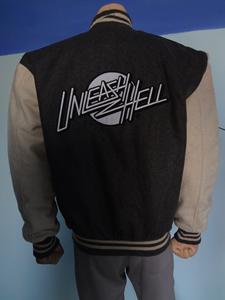 Chaqueta universitaria informal de talla grande para hombre, bombardero de invierno Vintage de cuero de oveja, diseño de béisbol bordado, capucha transpirable - Product Image 4