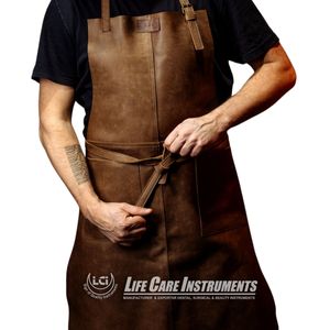 Delantal de peluquero de cuero sintético de PVC de calidad superior con logotipo personalizado hecho en Pakistán para uso en salón y barbería - Product Image 6