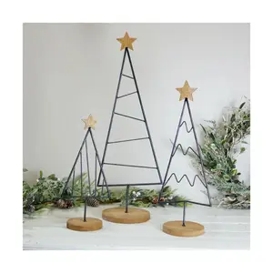 Árbol decorativo de Navidad de alambre elegante con base de madera y estrella de madera Árbol de Navidad más vendido para Decoración