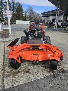 Kubota Ride-On Lawn Tractor Eléctrico 2 Tiempos Industrial Grado Motor 24V Voltaje Máximo Corte Buenos Precios - Product Image 6