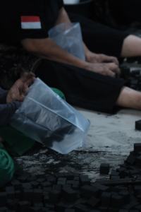 ดื่มด่ำกับความลึกของ Shisha ที่ผลิตโดยใช้ถ่านจากมะพร้าวอินโดนีเซีย - Product Image 5