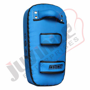 Protège-tibias personnalisé 2025 avec logo pour l'entraînement – Prix de gros – Protège-tibias en cuir pour Muay Thai et Boxe – Protection pour la boxe - Product Image 5