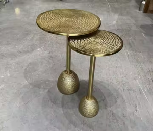 Azora Industries Table d'appoint en aluminium coulé de style traditionnel pour la décoration de bureau à domicile Meubles de salon finis sur mesure - Product Image 2