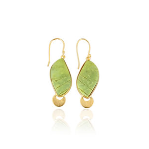 Boucles d'oreilles pendantes fantaisie en opale verte naturelle plaquées or pour femme, idéales pour le quotidien et comme cadeau pour elle - Product Image 1