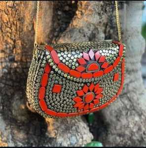 Best Quality Women's Metal clutch Bag Purse With MOP Inlays <b>Silver</b> Stud & Chain Straps Also <b>Handbag</b> Clutch Bag For Parties Girls - Product Image 4