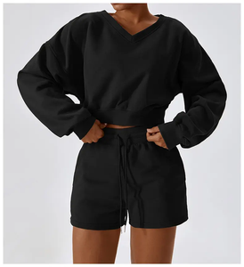 Sudaderas con capucha de algodón orgánico para entrenamiento de gimnasio, conjuntos de pantalones cortos y Sudadera de cuello redondo bordados personalizados para mujer - Product Image 5