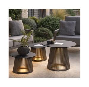 Nouvelle table basse au design antique fait main avec plateau rond en verre trempé avec support brillant en métal doré table basse au prix de vente - Product Image 3