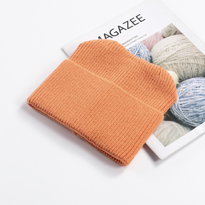 Bonnet en tricot à revers, chaud, doux, confortable, doublé en polaire, bonnet extensible, élégant, pour la plage, l'extérieur, le temps froid - Product Image 4