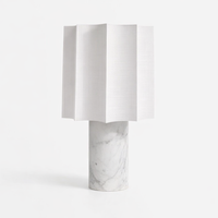 Lampe de bureau LED sans fil à intensité variable tactile, avec base en marbre naturel de luxe et abat-jour en lin cannelé, idéale pour la maison, l'hôtel, le bureau et la table de chevet