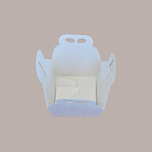 10 Uds. Caja de regalo de cartón blanco para 1kg Panettone suministros de vacaciones de Navidad con gráficos de efecto de cuero 200x200H180mm - Product Image 5