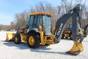 Chargeuse-pelleteuse John Deere 310SL d'occasion 2022, très demandée, à vendre à des prix compétitifs – Durable, économe en carburant et facile à utiliser - Product Image 4