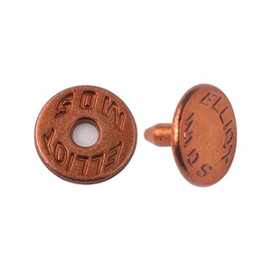 Botón de metal con diseño hueco personalizado, botón de latón popular para jeans con logotipo grabado y remache para pantalones y chaquetas de mezclilla - Product Image 1