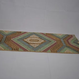 Mantel Individual de Lujo Hecho a Mano con Cuentas Antideslizante y Duradero de MS Handicraft - Product Image 1