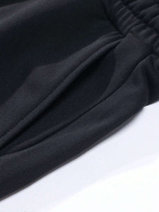 Pantalons de survêtement hip-hop pour homme à taille haute, pantalons en molleton personnalisables avec logo du fabricant fabriqué au Pakistan - Product Image 4