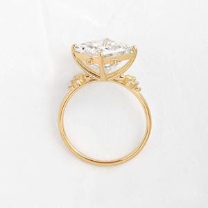 Anillo de Moissanita con Corte Princesa en Oro de 18K, Diamante Cultivado en Laboratorio, Joyería Fina Vintage para Compromiso y Boda para Mujer, Regalo de Joyería Original - Product Image 4