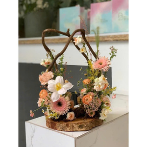 Rodajas de Madera Natural, Tablas de Madera Rústicas para Arreglos Florales, Exhibición de Alimentos, Accesorios de Fotografía y Decoración de Árboles de Navidad - Product Image 1