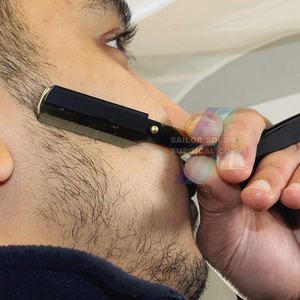 Precio de fábrica, maquinillas de afeitar de peluquero de acero inoxidable mate negro de 6,0 \ "con cuchillas afiladas chapadas en oro - Product Image 4