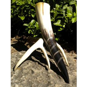 แก้วน้ำเขาสัตว์ไวกิ้งพร้อมขาตั้ง ดีไซน์ยุคกลาง ทำด้วยมือจากเขาสัตว์ธรรมชาติ - Product Image 3