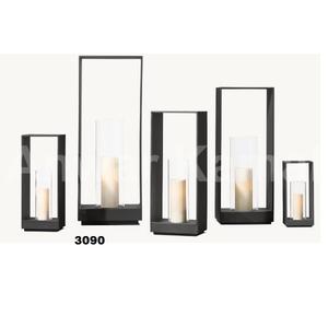 Bougeoir en aluminium noir et verre trempé transparent fabriqué à la main avec finition en laiton décoratif pour la fête de mariage à la maison et les événements - Product Image 1