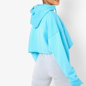 Sweat à capuche surdimensionné doux en coton pour femmes en gros coupe ajustée personnalisé haut court sweats à capuche couleurs unies hiver éponge imprimé - Product Image 6