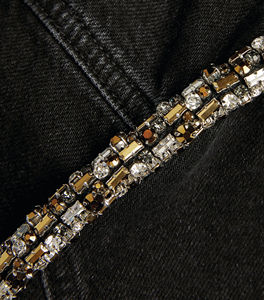 2025 Women's Black Denim Jacket <b>Button</b> Closure Outer Pocket Crystal Decoration Fashion Trend Simple Unique For Women - Product Image 6