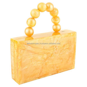 Último diseño de patrón de mármol embrague de resina lisa con cadena de Metal dorado bolso hecho a mano para damas monederos decorativos precio bajo - Product Image 5