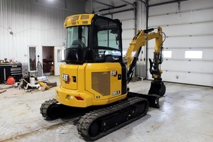 Prix équitable et compétitif Mini pelle CAT 303.5CR avec négociation sans tracas à son meilleur et 2 ans de garantie après vente - Product Image 4