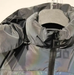Chaqueta acolchada reflectante colorida de alta calidad para hombre, prendas de vestir cálidas con capucha para invierno, estilo OEM | Fabricantes profesionales - Product Image 6
