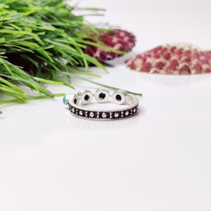 Anillo de plata bohemio de banda delgada con piedra turquesa Anillo de piedras preciosas finas ligeras para uso diario - Product Image 3