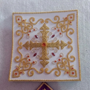 Écusson 3D en fil d'or de qualité supérieure, emblème maçonnique brodé à la main, pour ensembles de tenues cérémonielles et décoration d'uniformes professionnels - Product Image 1