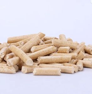 Combustión limpia y bajas emisiones Pellets de madera de 6mm Briquetas de humedad en forma de aserrín Chips de leña - Product Image 5