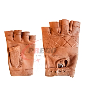 ถุงมือออกกำลังกายหนังพรีเมียมแบบครึ่งนิ้ว สายรัดปรับได้ ถุงมือยกน้ำหนัก ระบายอากาศได้ดี กันลื่น - Product Image 6