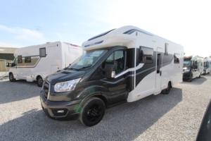 Caravane, camping-car, autocaravane pour les voyages, les aventures en plein air et les expéditions de camping - Product Image 6