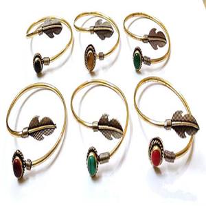 2025 mode laiton bracelets cristal Bracelets bijoux de luxe pour les femmes plaqué or laiton chrétien cadeau or fête BL-3456 - Product Image 1