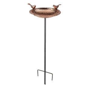 Bain d'oiseau en cuivre fini martelé avec support en métal et 2 oiseaux fabriqués à la main pour un usage extérieur décoratif de balcon de jardin - Product Image 1