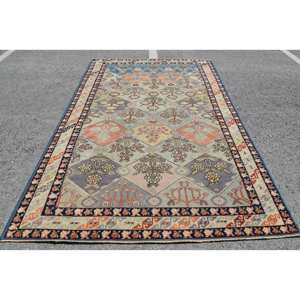 Alfombra Tradicional de Lana Beige Ecológica de 6.4 x 9.6 pies, Alfombra Clásica Grande de Estilo Vintage Turco con Parches y Base de Látex para Comedor - Product Image 1