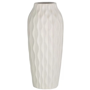 Nouveauté Décoration de mariage classique Couleur blanche Vase à fleurs design moderne élégant en métal et aluminium avec taille et logo personnalisés - Product Image 1