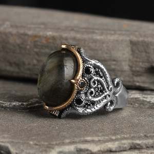 Azuris Logo personnalisé Argent sterling 925 Bague pour homme de style ottoman Pierre noire naturelle Fabriquée à la main en Turquie VALKH1480 - Product Image 3