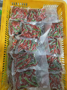 Chili fresco congelado Premium orgánico de alto grado Chile agricultura hierbas de Vietnam fabricante - Product Image 3
