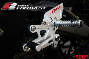 Reposapiés Trasero RCB S2V2 de Aluminio Aeroespacial 7075, Ajustable, Cambio Inverso, Doble Rodamiento para CF MOTO 450S 450SR S, Plateado y Negro - Product Image 3
