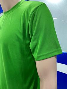 Camiseta de manga corta de algodón 100% transpirable para hombre, estilos de colores personalizables, cuello redondo, alta calidad, marca Kapadavala hecha - Product Image 5